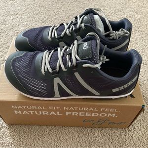 New Womens Xero HFS Sneakers Size 10.5 Gray